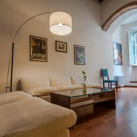 Cozy Loft Vannucci