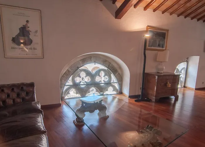 Casa de hóspedes Umbrian Concierge - Duomo 4*