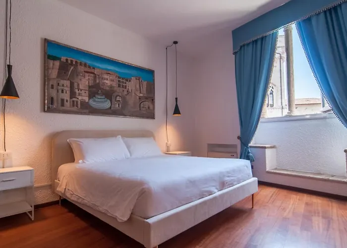 Umbrian Concierge - Duomo Affittacamere 4*