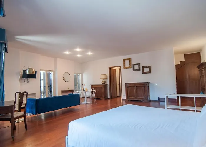 Pensión Umbrian Concierge - Duomo 4*